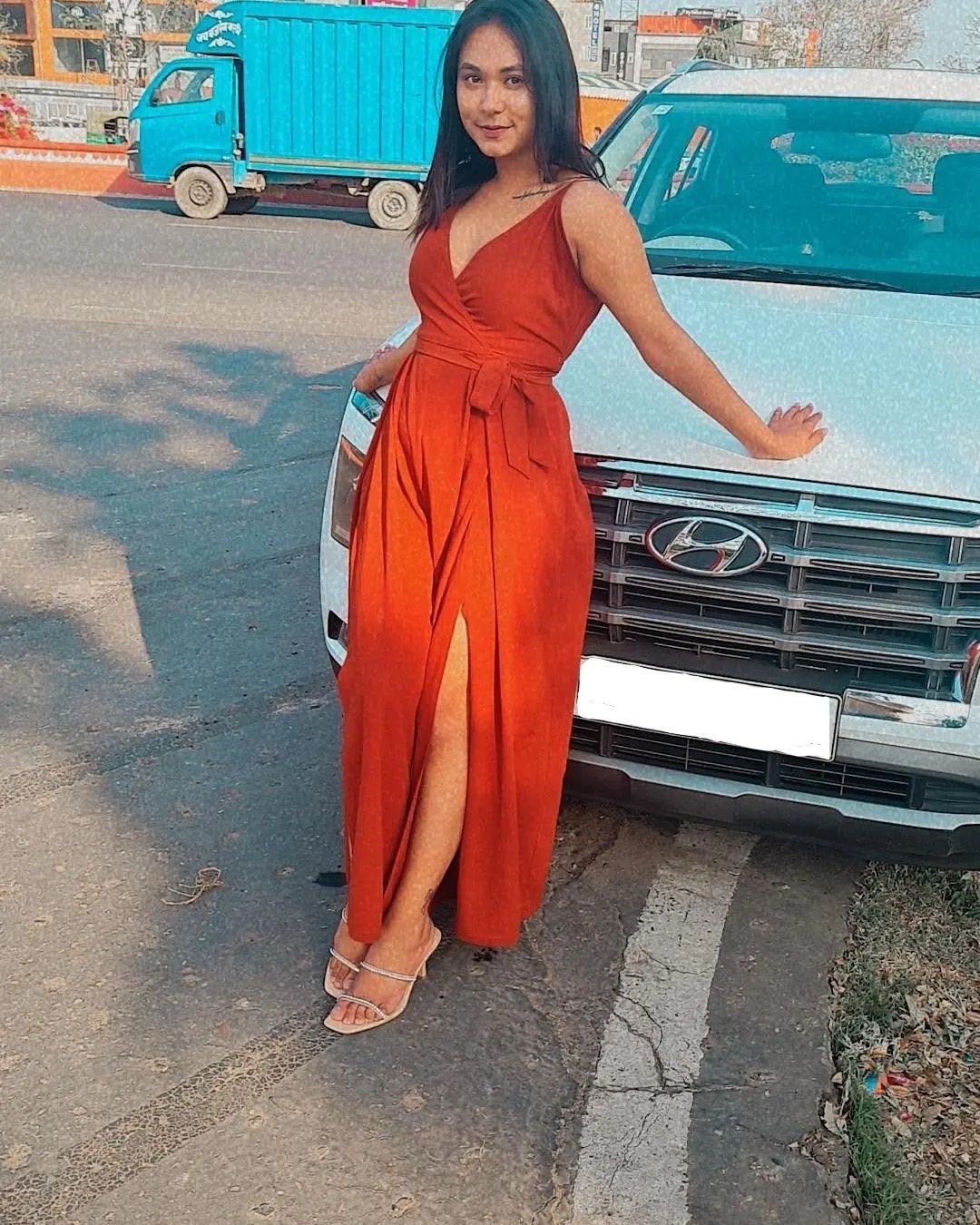 female call girl in Bandra